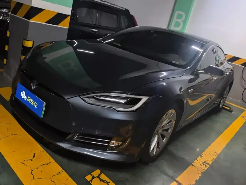 Tesla Model S, 2016