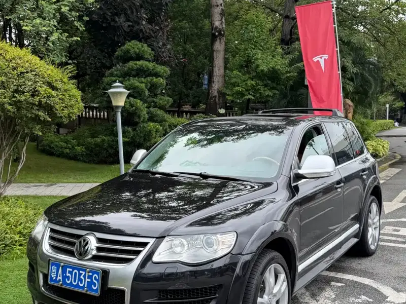 Volkswagen Touareg, 2010