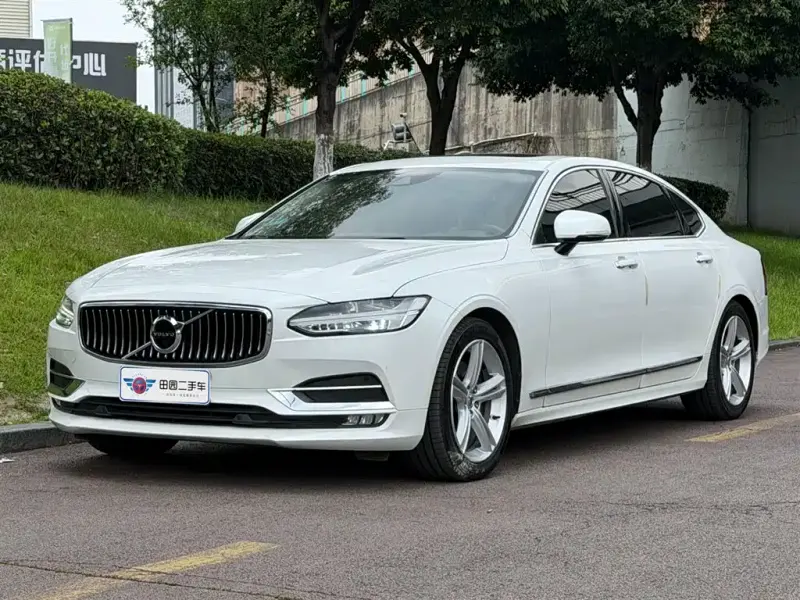 Volvo S90, 2019