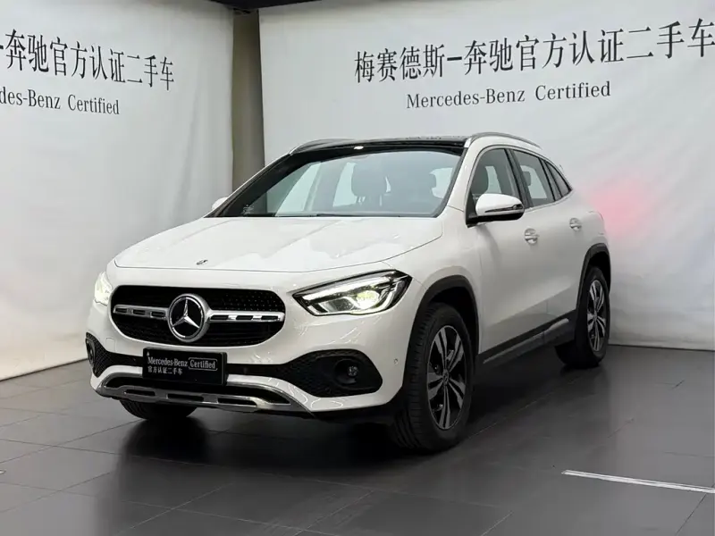 Mercedes-Benz GLA, 2022