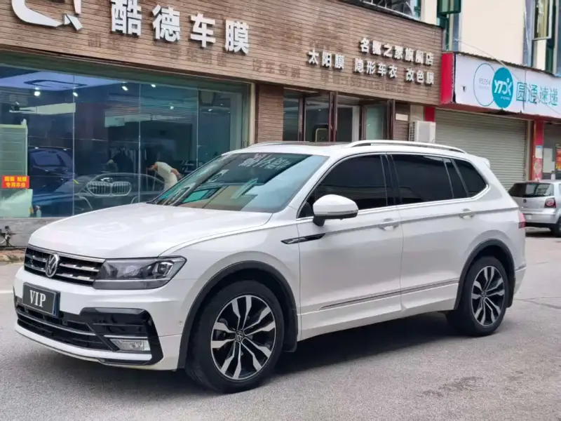 Volkswagen Tiguan L, 2021