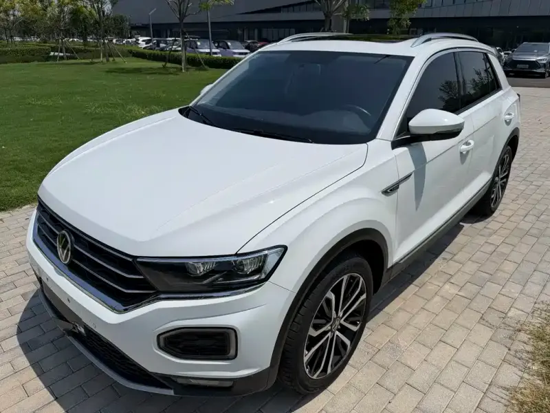 Volkswagen T-Roc, 2022