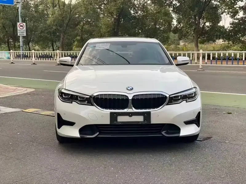 BMW 3 Series, 2020