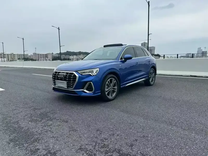 Audi Q3, 2021
