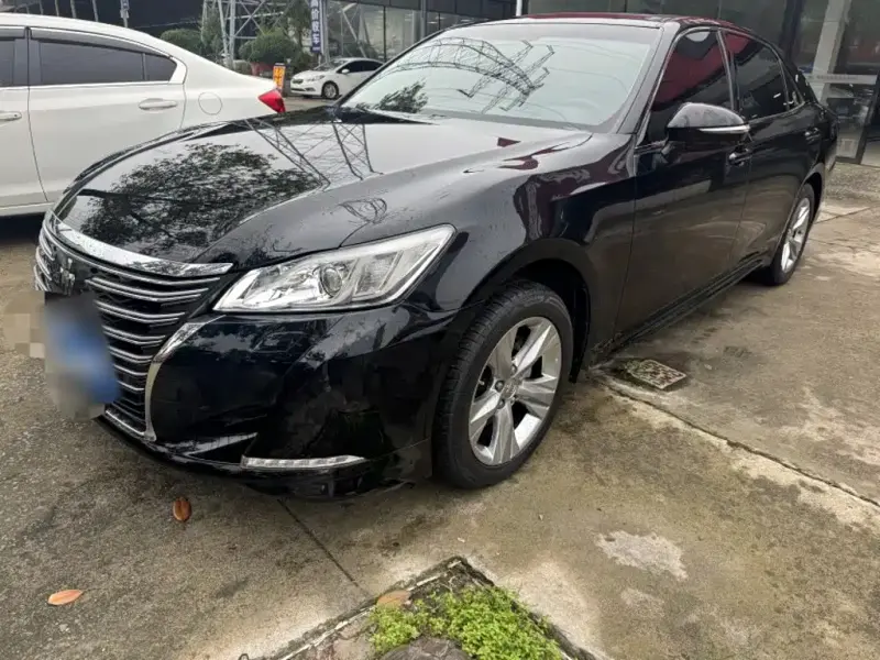 Toyota Crown, 2017