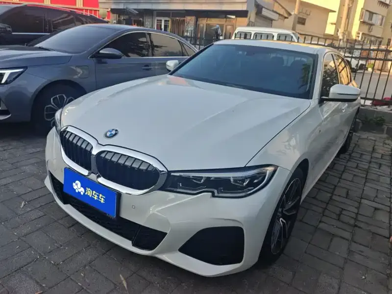 BMW 3 Series, 2021