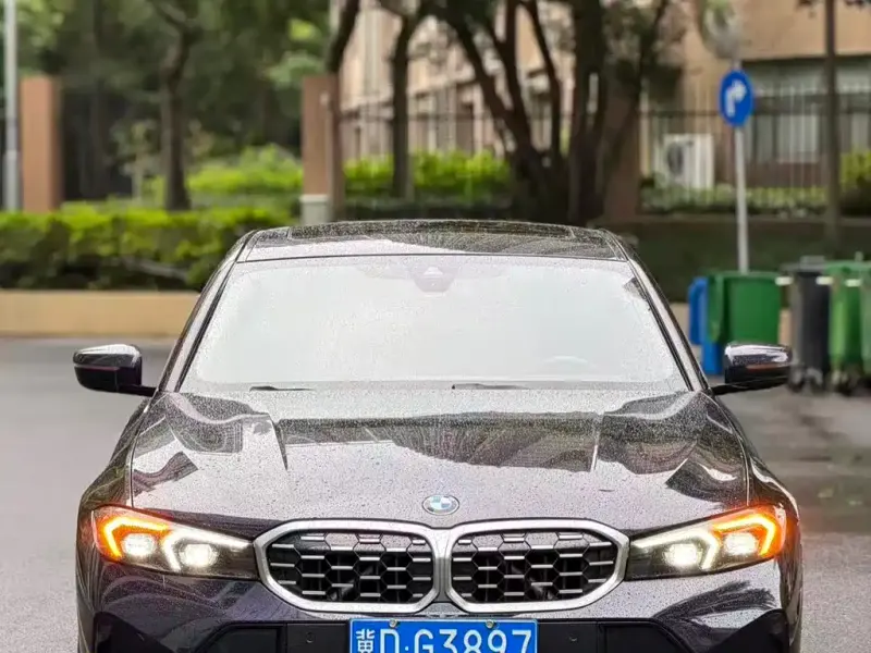 BMW 3 Series, 2022