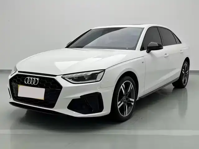 Audi A4L, 2023