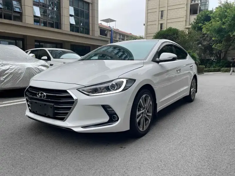 Hyundai Elantra, 2018
