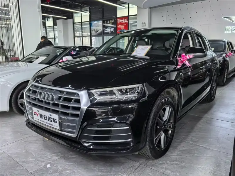 Audi Q5L, 2019