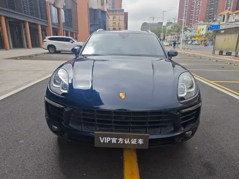 Porsche Macan, 2018