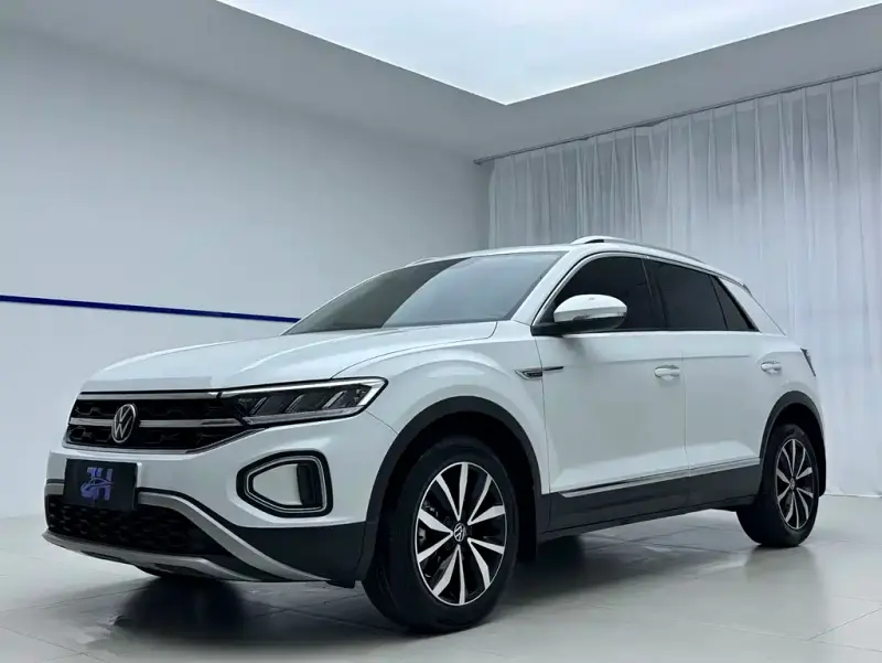 Volkswagen T-Roc, 2024