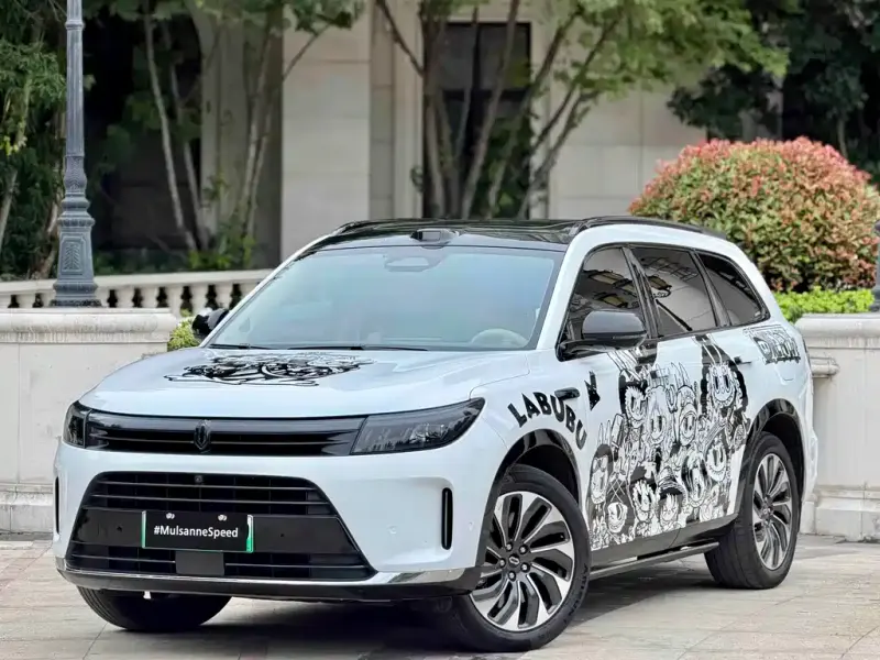 AITO M7, 2023