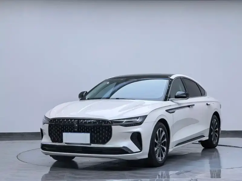 Lincoln Z, 2024