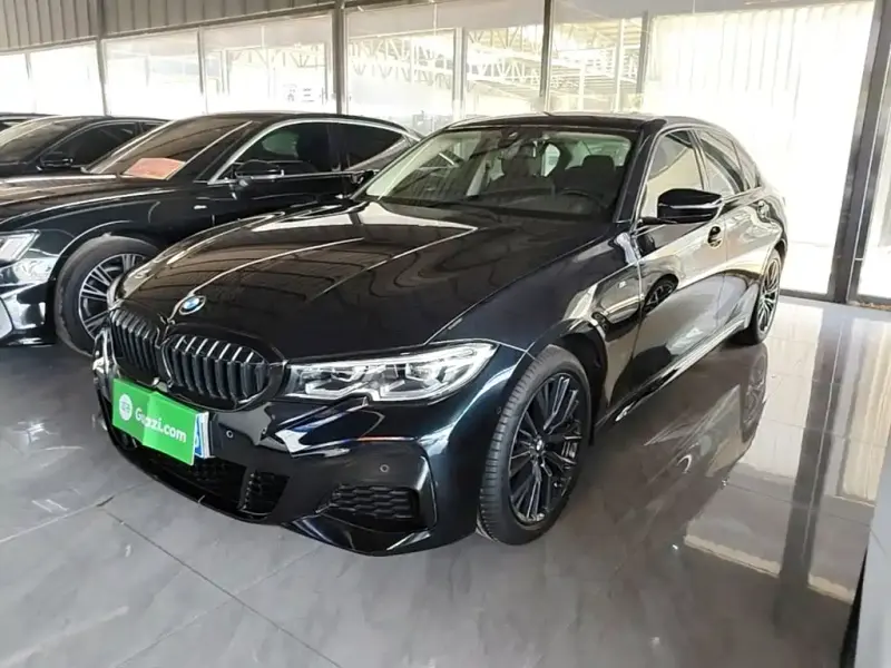 BMW 3 Series, 2022