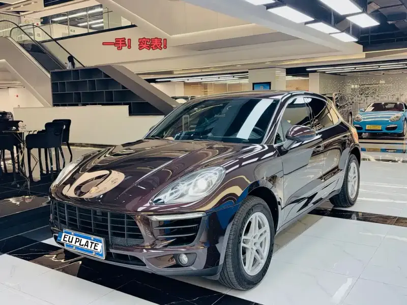 Porsche Macan, 2018