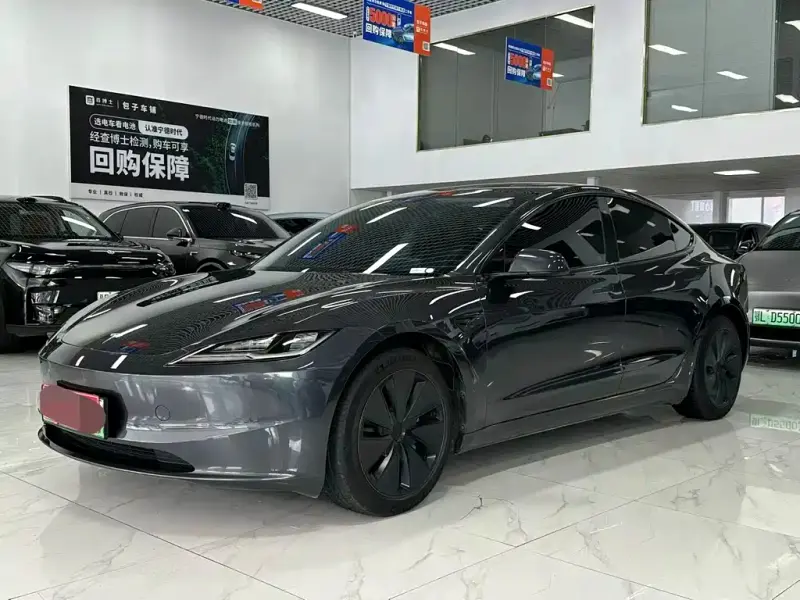 Tesla Model 3, 2024