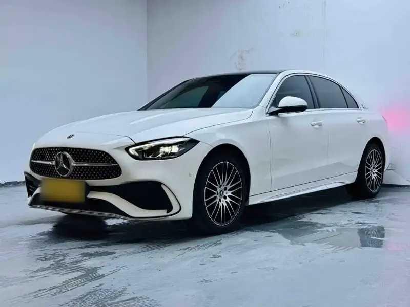 Mercedes-Benz C-Class, 2024