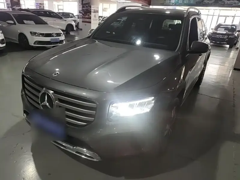 Mercedes-Benz GLB, 2025