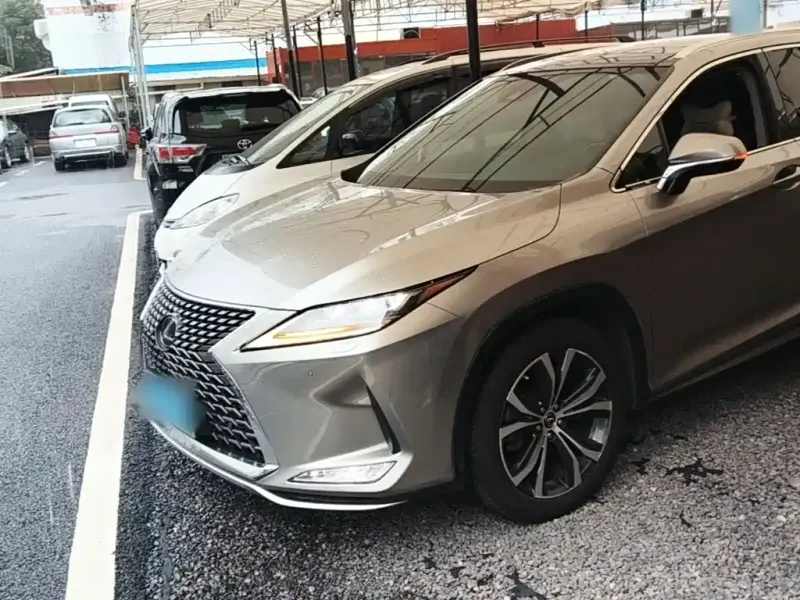 Lexus RX, 2020