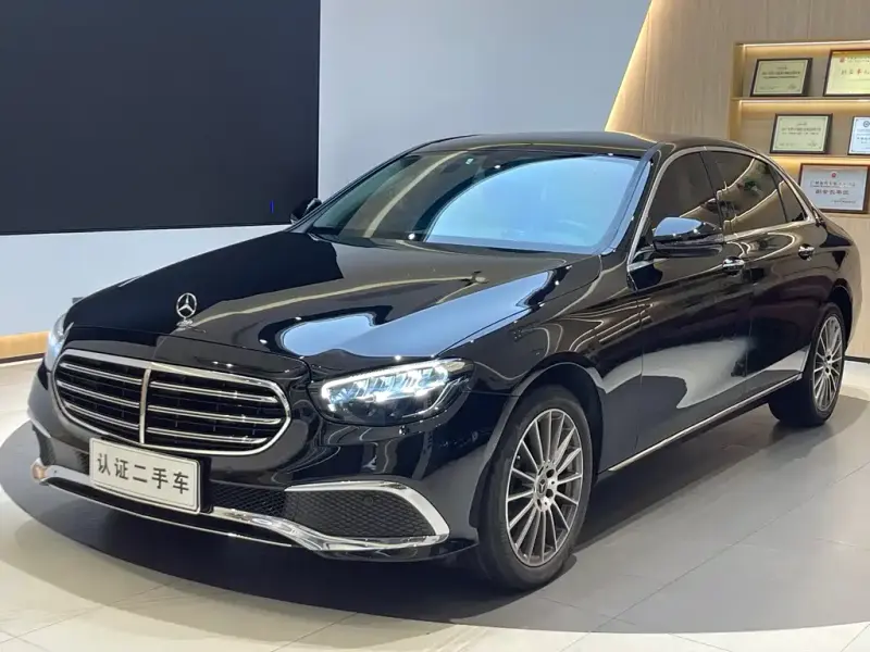 Mercedes-Benz E-Class, 2022