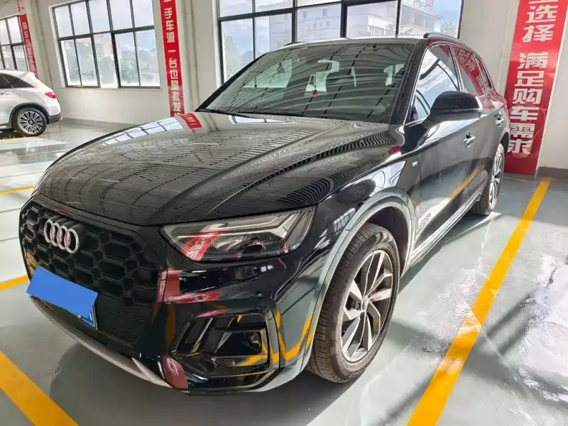 Audi Q5L, 2025