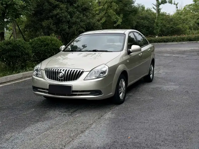 Buick Excelle, 2015