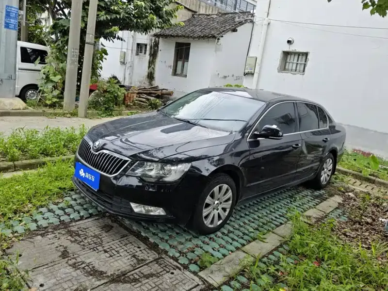 Skoda Superb, 2014