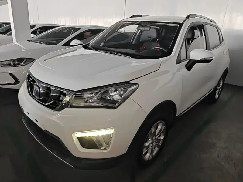 Changan CS15, 2018