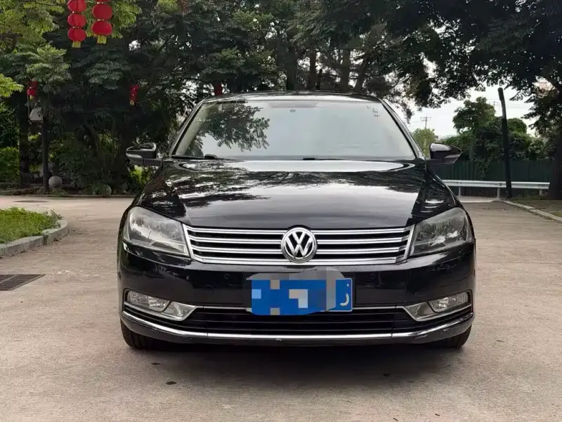 Volkswagen Magotan, 2012