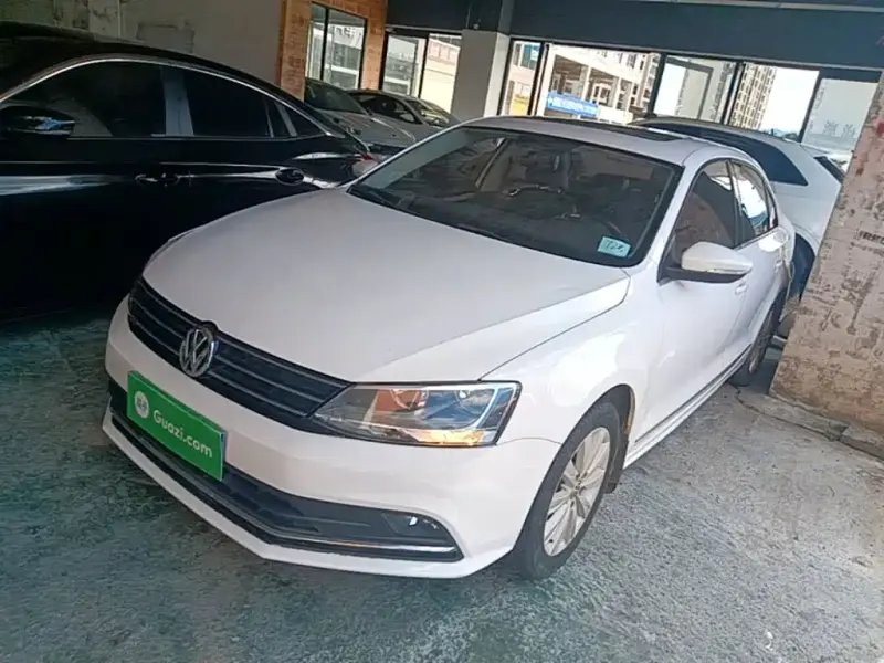 Volkswagen Sagitar, 2016