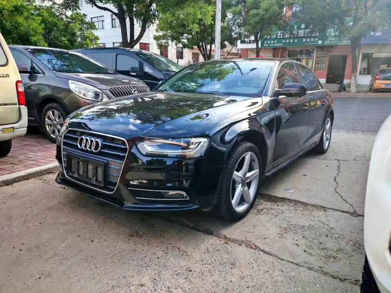 Audi A4L, 2013
