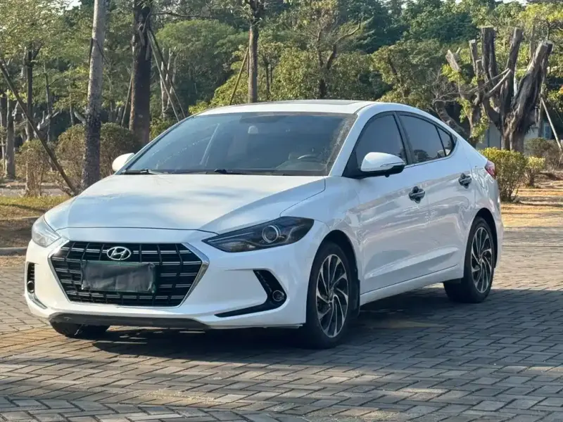 Hyundai Elantra, 2020