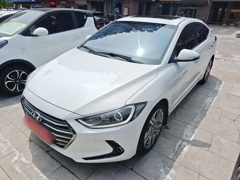 Hyundai Elantra, 2018