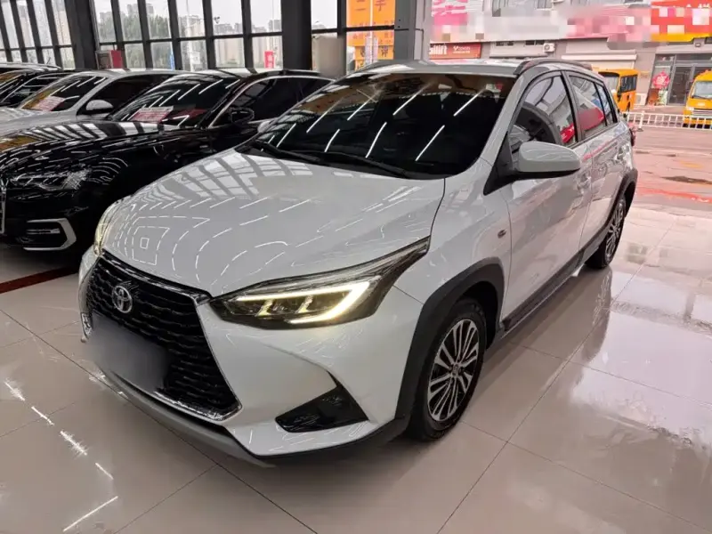Toyota Yaris L, 2022