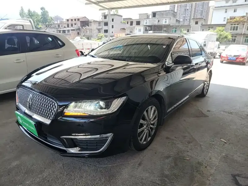 Lincoln MKZ, 2018