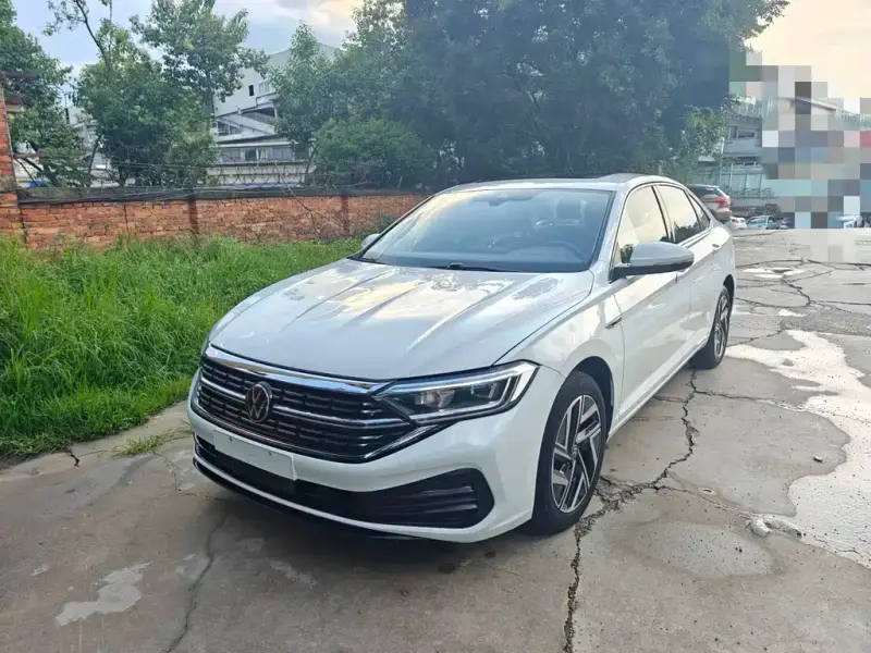 Volkswagen Sagitar, 2023