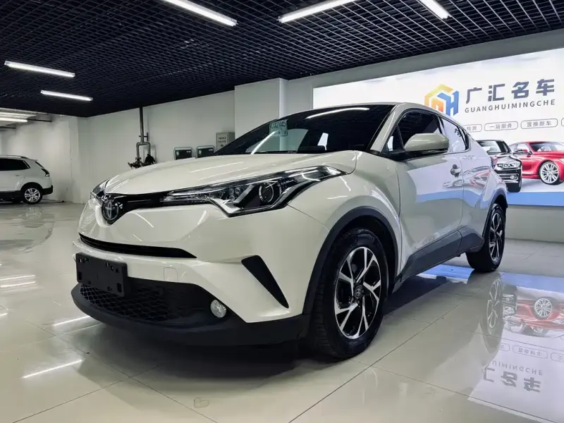 Toyota C-HR, 2021