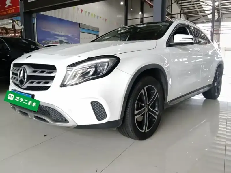 Mercedes-Benz GLA, 2019