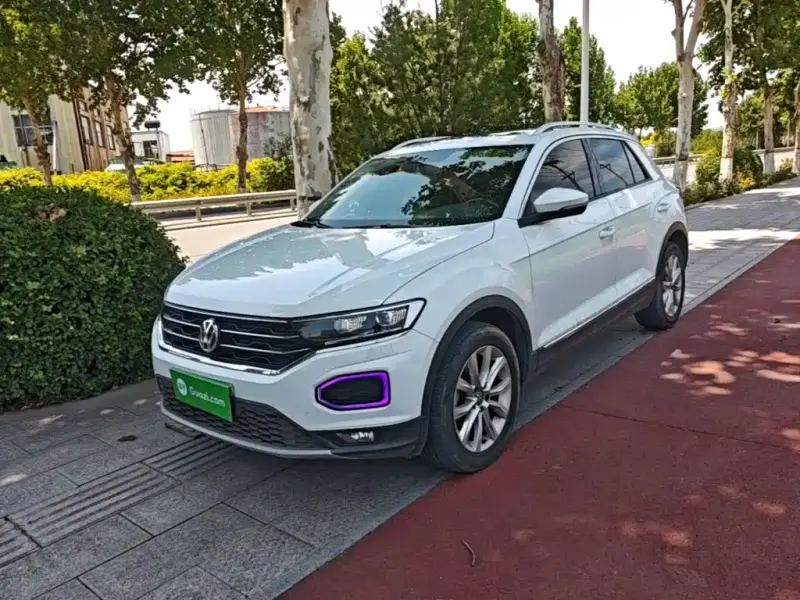 Volkswagen T-Roc, 2021