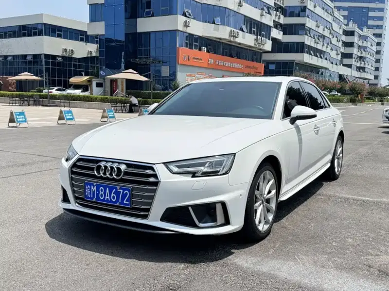 Audi A4L, 2019