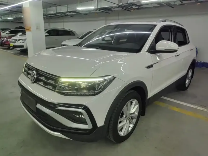 Volkswagen T-Cross, 2020