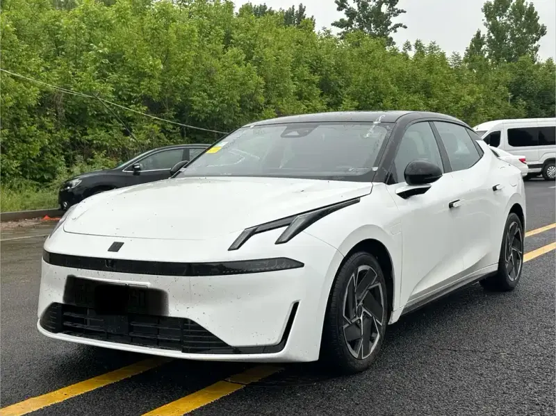 Lynk & Co 07 EM-P, 2025