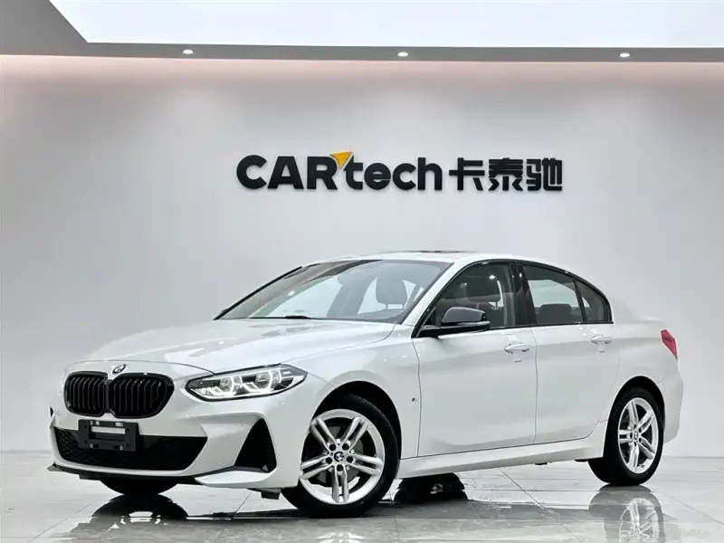 BMW 1 Series, 2021