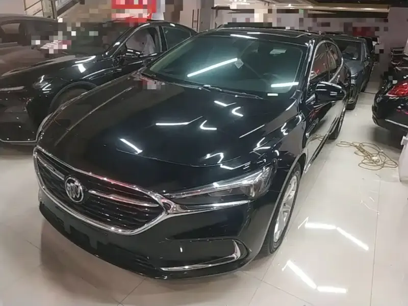Buick LaCrosse, 2022