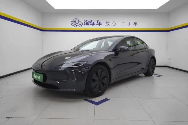 Tesla Model 3, 2025