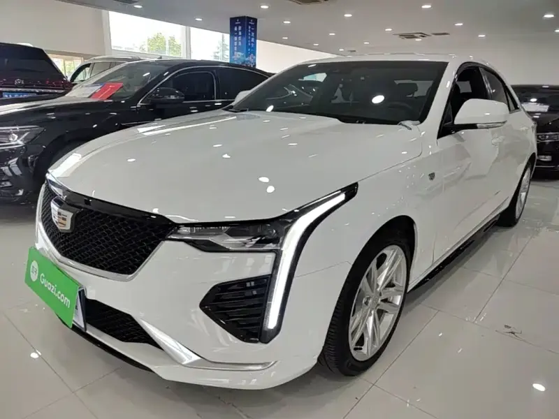 Cadillac CT4, 2021