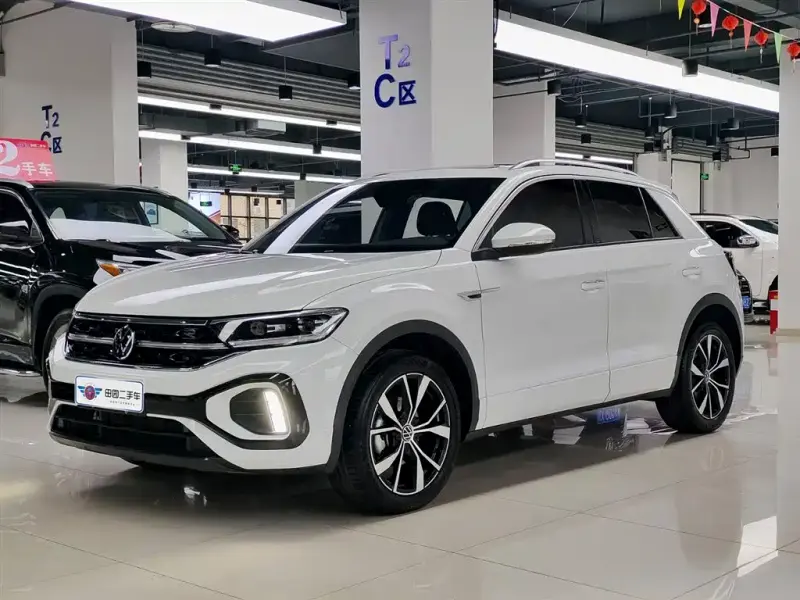 Volkswagen T-Roc, 2024