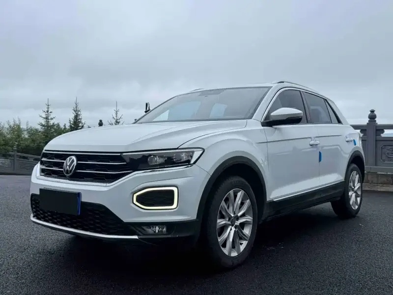 Volkswagen T-Roc, 2022
