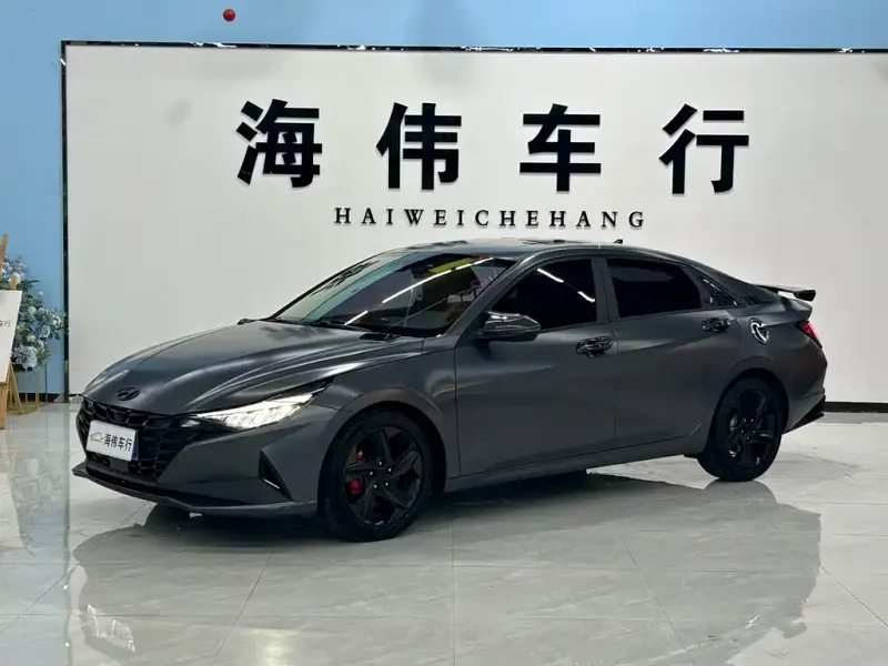 Hyundai Elantra, 2023